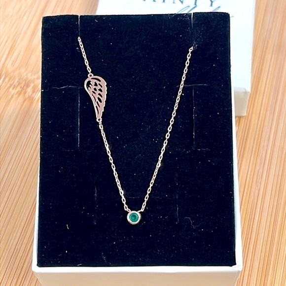 Brand New Rose Gold Plated Sterling Silver Memorial Guardian Angel Wing Necklace - Picture 3 of 10